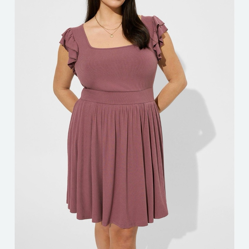 NWT!!  Torrid mini knit ruffle sleeve dress twilight mauve Size 0